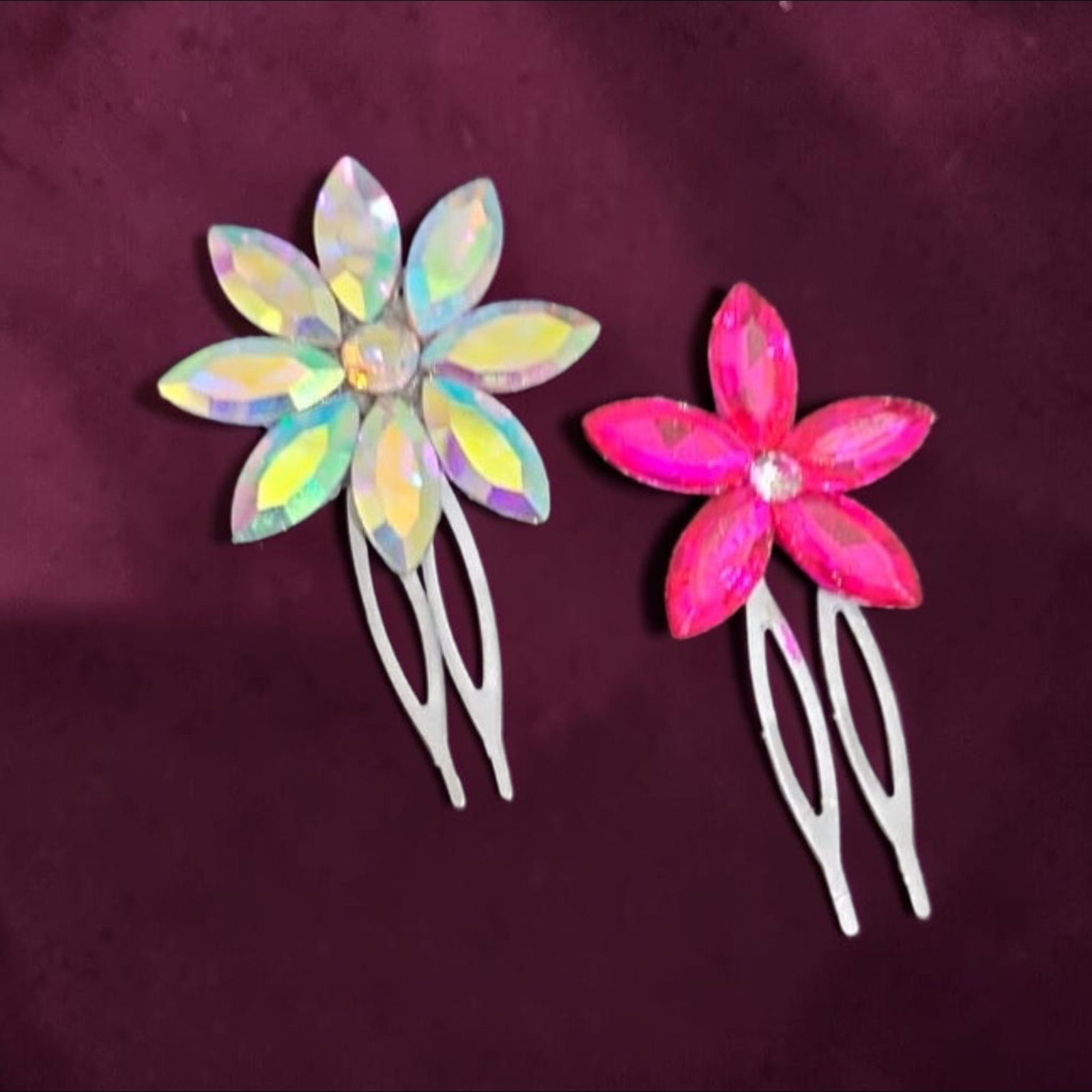 Luxe pin